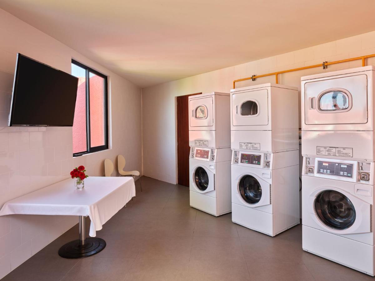 Fiesta Inn Aguascalientes Ngoại thất bức ảnh