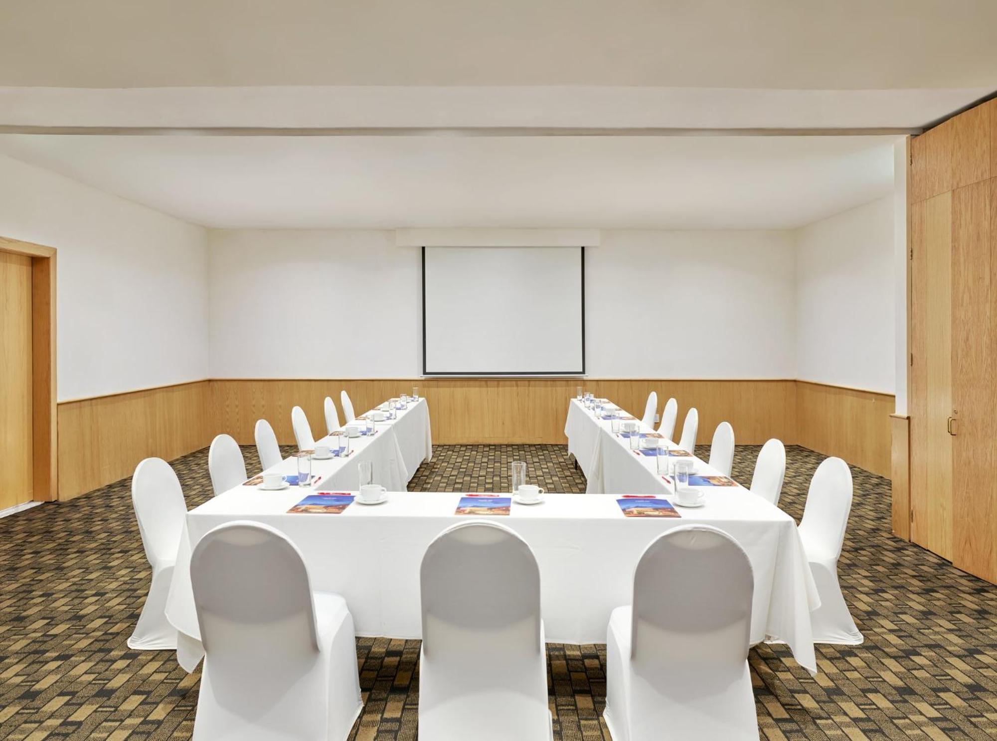 Fiesta Inn Aguascalientes Ngoại thất bức ảnh